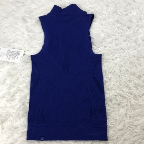 Lululemon Reveal Mock Neck Tank *Aurora Larkspur - Picture 4 of 7